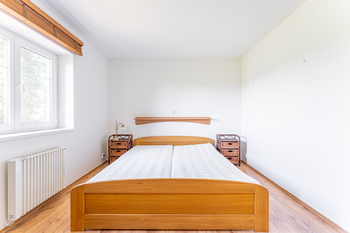 Pronájem domu 184 m², Malá Hraštice