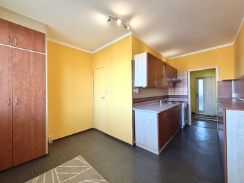 Prodej bytu 2+1 v osobním vlastnictví 60 m², Chomutov