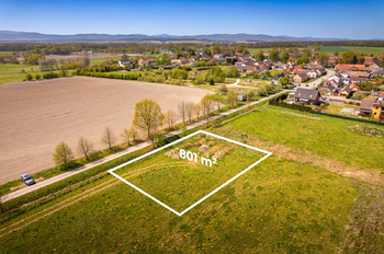 Prodej pozemku 801 m², Čejkovice