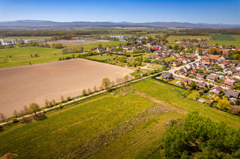 Prodej pozemku 801 m², Čejkovice
