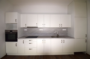 Kuchyňská linka - Pronájem bytu 1+1 v osobním vlastnictví 64 m², Písek