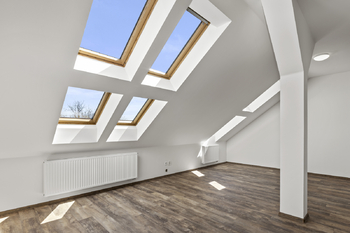 Prodej bytu 1+kk v osobním vlastnictví 43 m², Pardubice