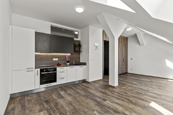 Prodej bytu 1+kk v osobním vlastnictví 43 m², Pardubice