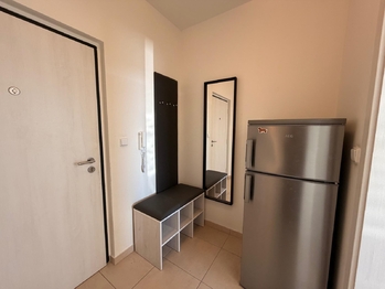 Pronájem bytu 1+kk v osobním vlastnictví 31 m², Praha 9 - Černý Most