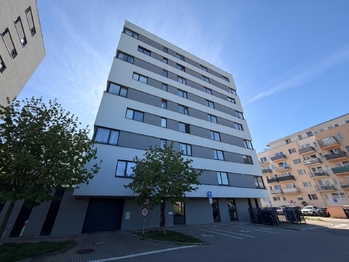 Pronájem bytu 1+kk v osobním vlastnictví 31 m², Praha 9 - Černý Most