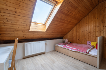 Prodej domu 220 m², Kostelec nad Černými lesy
