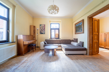 Prodej domu 220 m², Kostelec nad Černými lesy