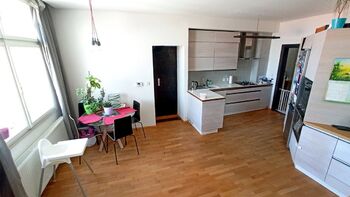 Pronájem bytu 3+kk v osobním vlastnictví 99 m², Praha 3 - Vinohrady