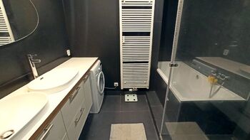 Pronájem bytu 3+kk v osobním vlastnictví 99 m², Praha 3 - Vinohrady