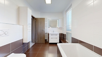 Koupelna - Prodej domu 155 m², Nehvizdy