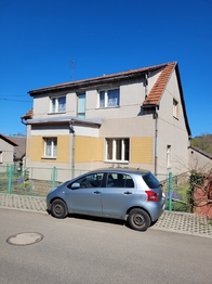 Prodej domu 255 m², Podlesí