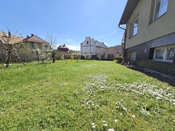 Prodej domu 180 m², Měcholupy