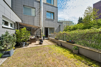 Prodej bytu 1+kk v osobním vlastnictví 35 m², Praha 5 - Hlubočepy