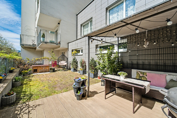 Prodej bytu 1+kk v osobním vlastnictví 35 m², Praha 5 - Hlubočepy
