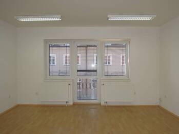 Pronájem kancelářských prostor 26 m², Kyjov