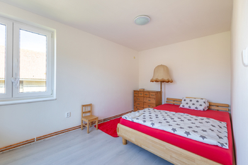 pokoj v podkroví - Prodej domu 120 m², Janov