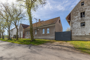 Prodej domu 120 m², Janov