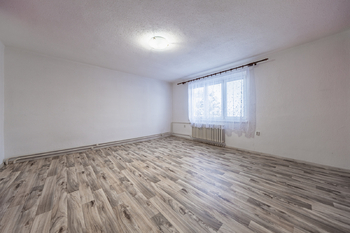 Prodej nájemního domu 200 m², Blatno