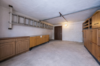 Prodej nájemního domu 200 m², Blatno