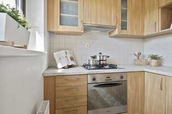 kuchňká linka-spotřebiče - Prodej bytu 2+kk v osobním vlastnictví 44 m², Brno