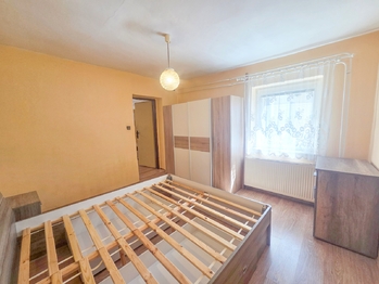 ložnice - Prodej domu 87 m², České Budějovice