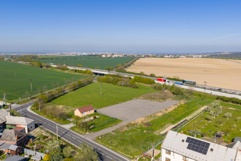 Prodej pozemku 3714 m², Přáslavice