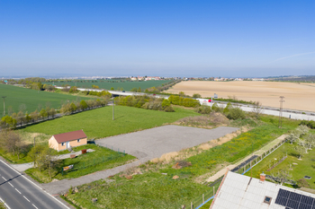 Prodej pozemku 3714 m², Přáslavice