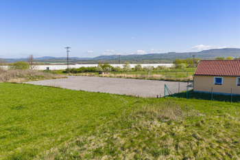 Prodej pozemku 3714 m², Přáslavice