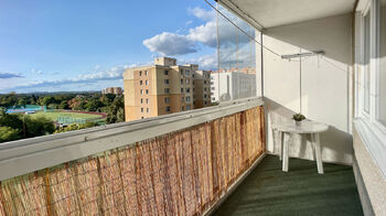 Pronájem bytu 1+kk v osobním vlastnictví 34 m², Praha 8 - Troja