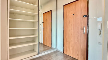 Pronájem bytu 1+kk v osobním vlastnictví 34 m², Praha 8 - Troja