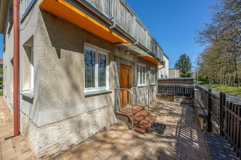Prodej bytu 3+1 v osobním vlastnictví 71 m², Praha 6 - Suchdol