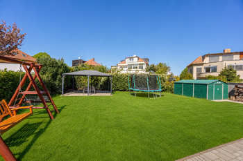 Prodej bytu 3+1 v osobním vlastnictví 71 m², Praha 6 - Suchdol
