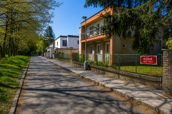 Prodej bytu 3+1 v osobním vlastnictví 71 m², Praha 6 - Suchdol
