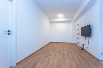 Pronájem bytu 2+kk v osobním vlastnictví 47 m², Praha 6 - Veleslavín