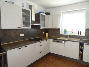 Prodej domu 146 m², Hostěradice