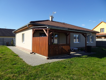 Prodej domu 146 m², Hostěradice