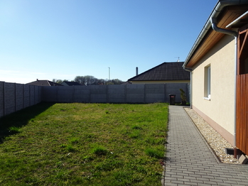 Prodej domu 146 m², Hostěradice