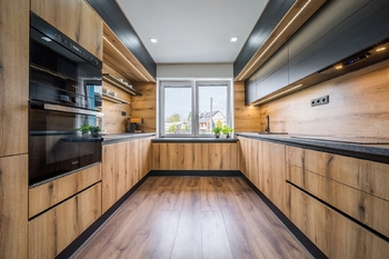 Prodej rodinného domu 290 m², pozemek 671 m², ulice Vítězná, Ratíškovice - Prodej domu 290 m², Ratíškovice