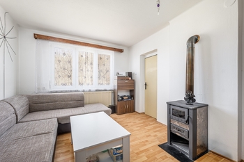 Prodej bytu 4+1 v osobním vlastnictví 82 m², Bezdědovice