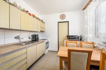 Prodej bytu 4+1 v osobním vlastnictví 82 m², Bezdědovice