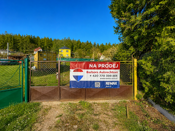 Prodej pozemku 997 m², Šťáhlavy