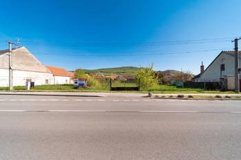 Prodej pozemku 1501 m², Dolní Věstonice