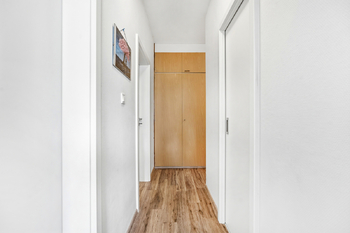 Prodej bytu 3+1 v osobním vlastnictví 72 m², Praha 5 - Hlubočepy