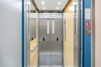 Prodej bytu 3+1 v osobním vlastnictví 72 m², Praha 5 - Hlubočepy
