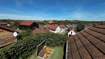 Výhled z horní terasy - Prodej domu 76 m², Vlašim