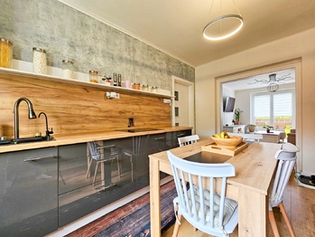 Prodej bytu 2+1 v osobním vlastnictví 47 m², Chomutov