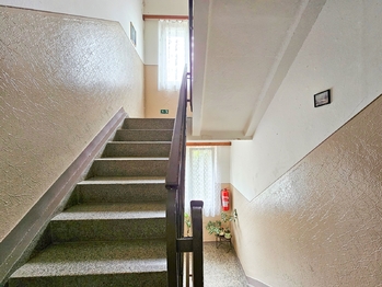 Prodej bytu 2+1 v osobním vlastnictví 47 m², Chomutov
