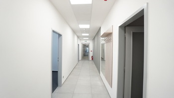 Pronájem kancelářských prostor 416 m², Praha 9 - Vysočany