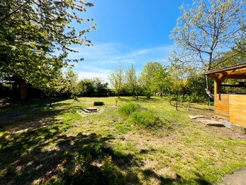 Prodej pozemku 398 m², Praha 6 - Suchdol