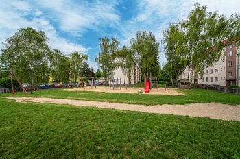 Pronájem bytu 3+1 v družstevním vlastnictví 75 m², Praha 9 - Čakovice